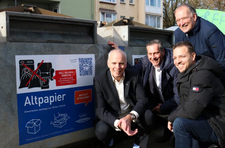 EBE gestalten alle Altpapiercontainer in Essen neu